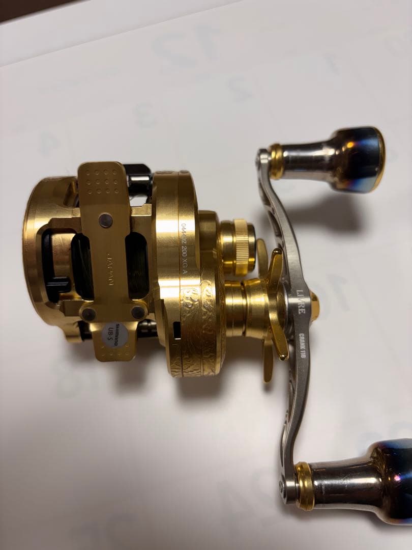 シマノ　カルカッタコンクエスト200XG