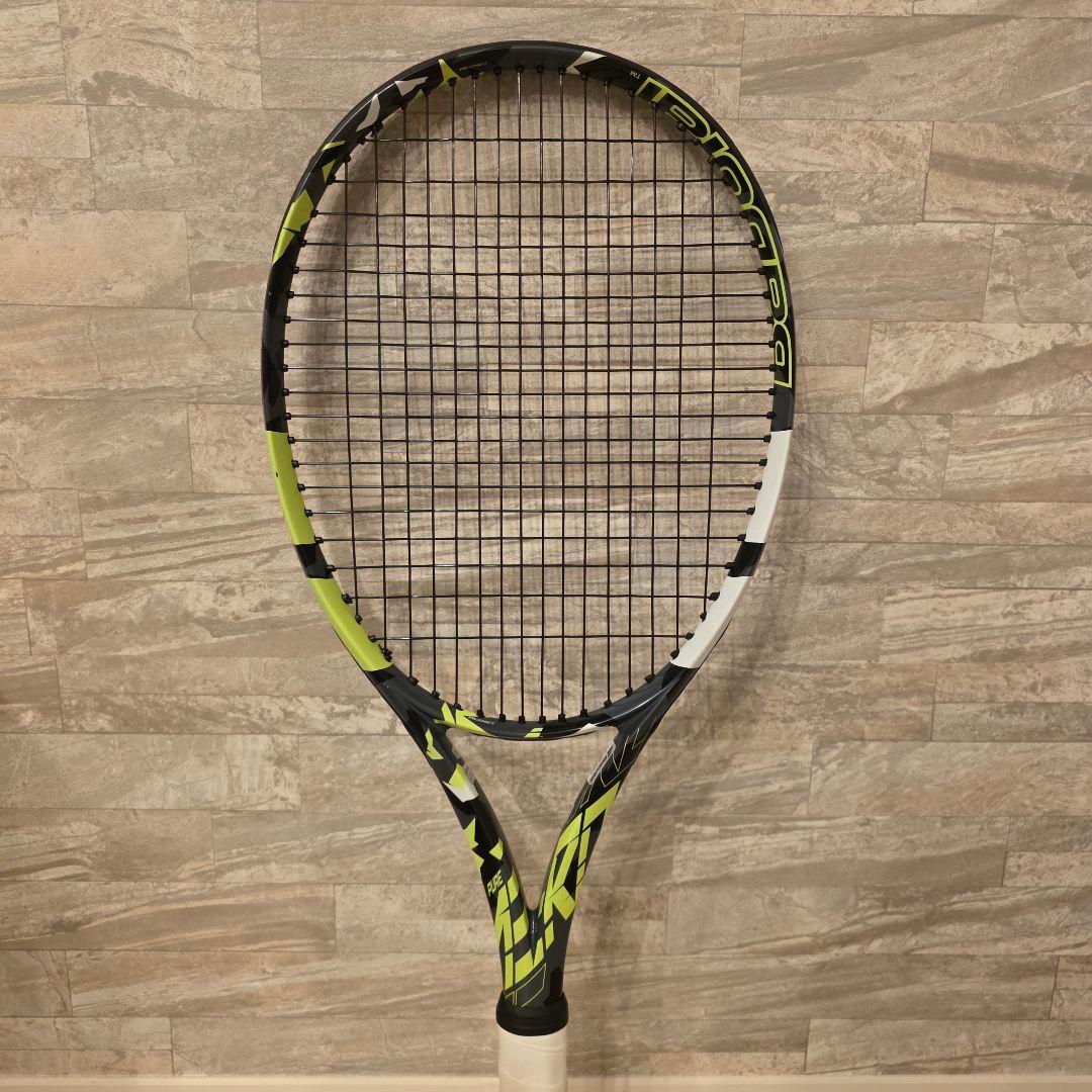 バボラ ピュアアエロ テニスラケット グリップ2