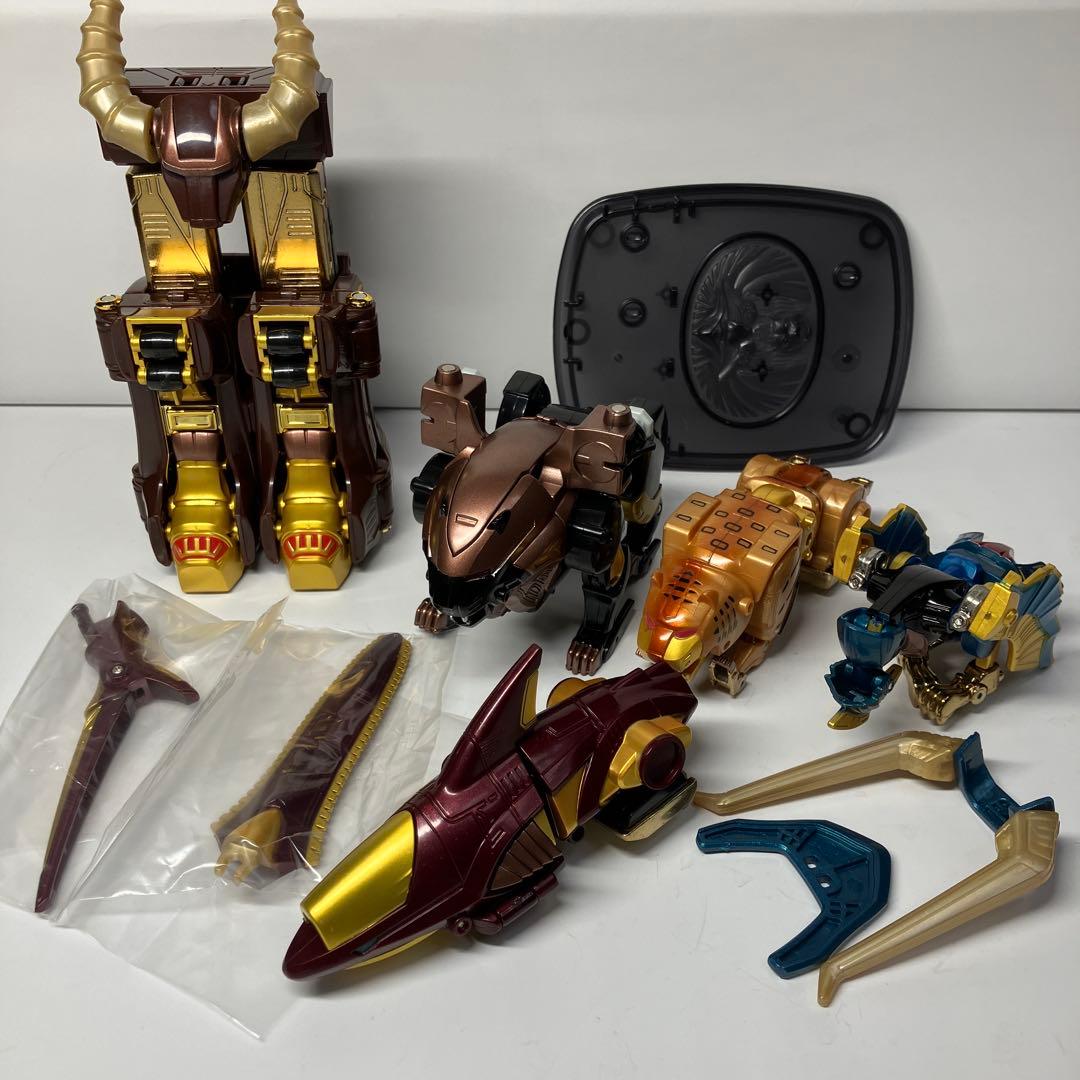 【未使用美品】　百獣合体 DX超合金 ガオゴッド 百獣戦隊ガオレンジャー