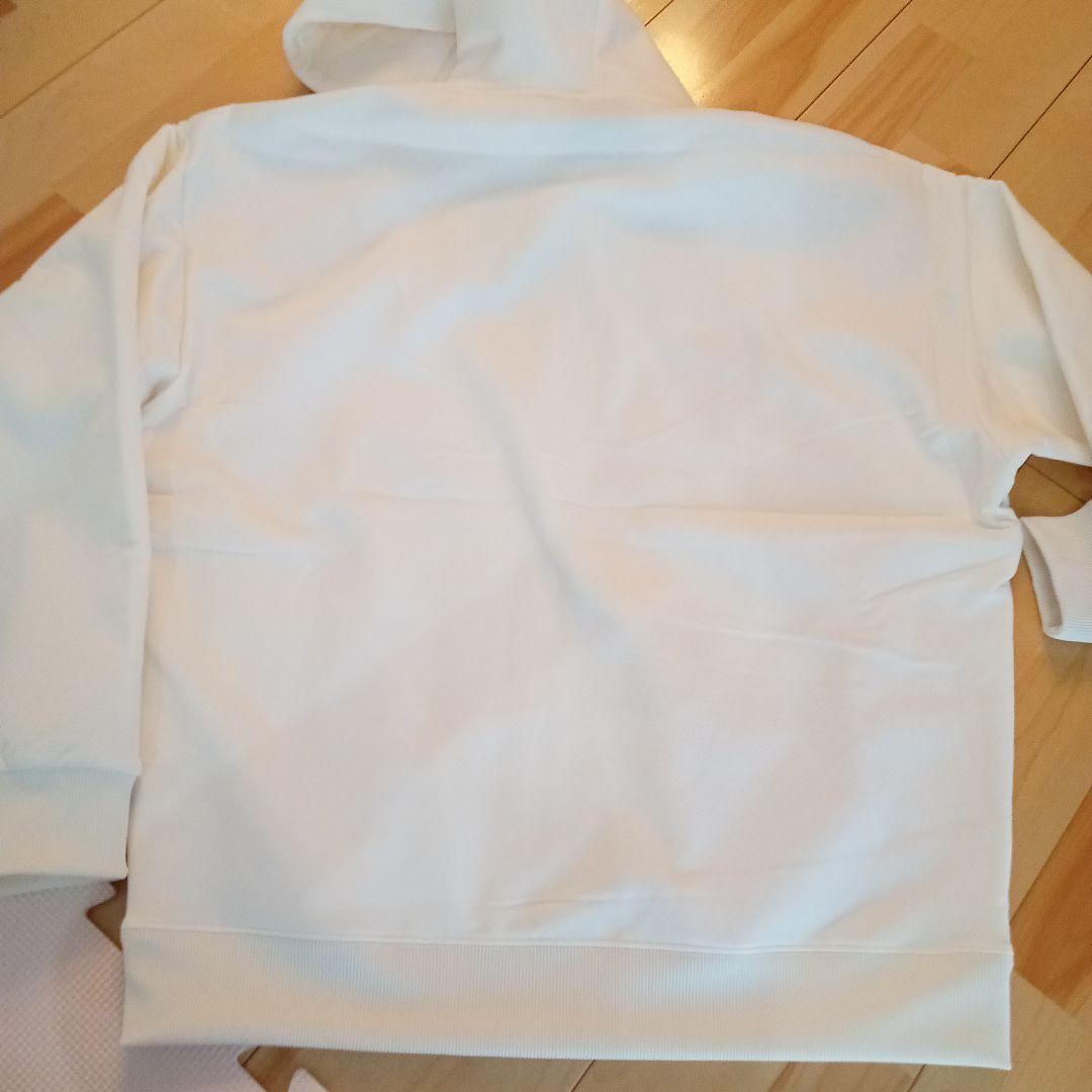 TaylorMade Storm Fleece フーディ ホワイト