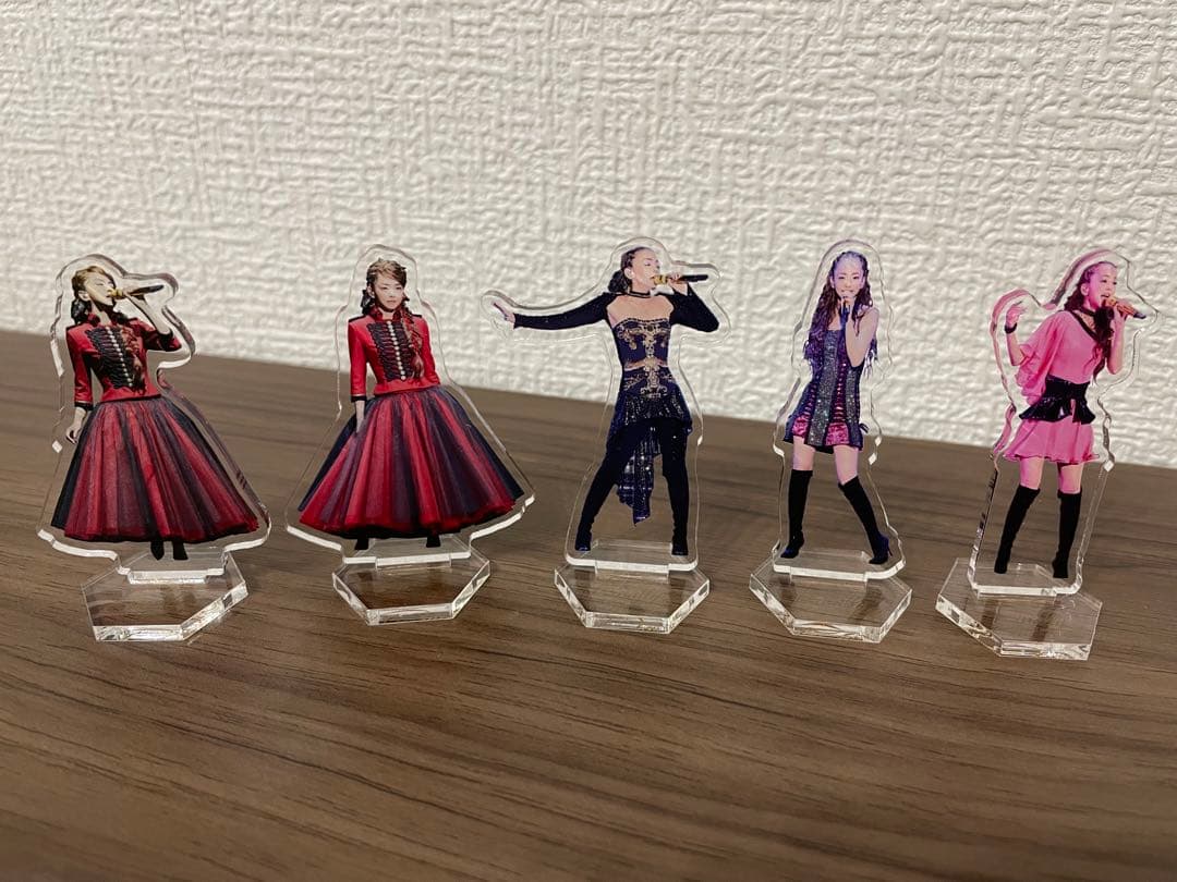 安室奈美恵　アクリルスタンド　25周年