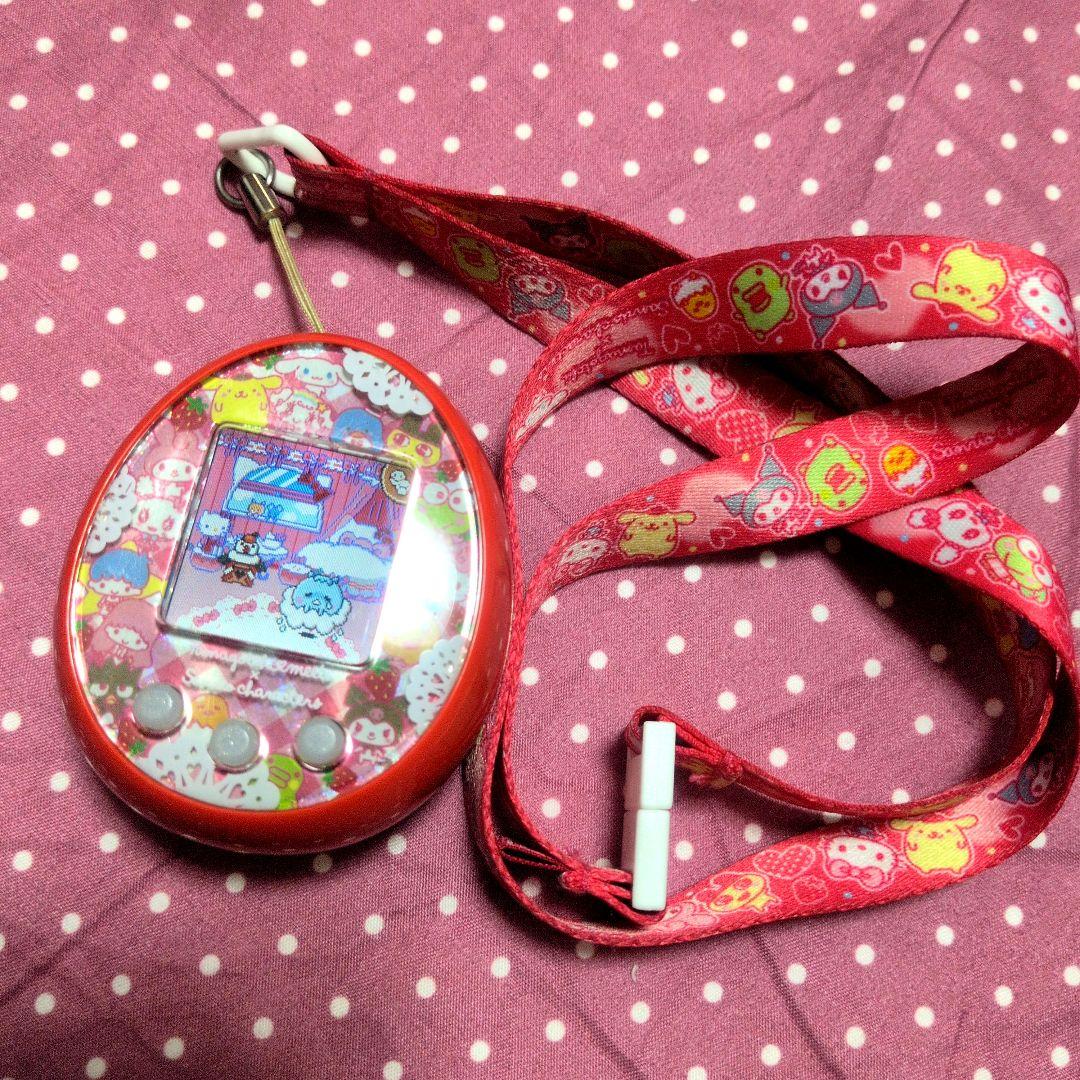 たまごっちみーつ サンリオキャラクターズ 　赤