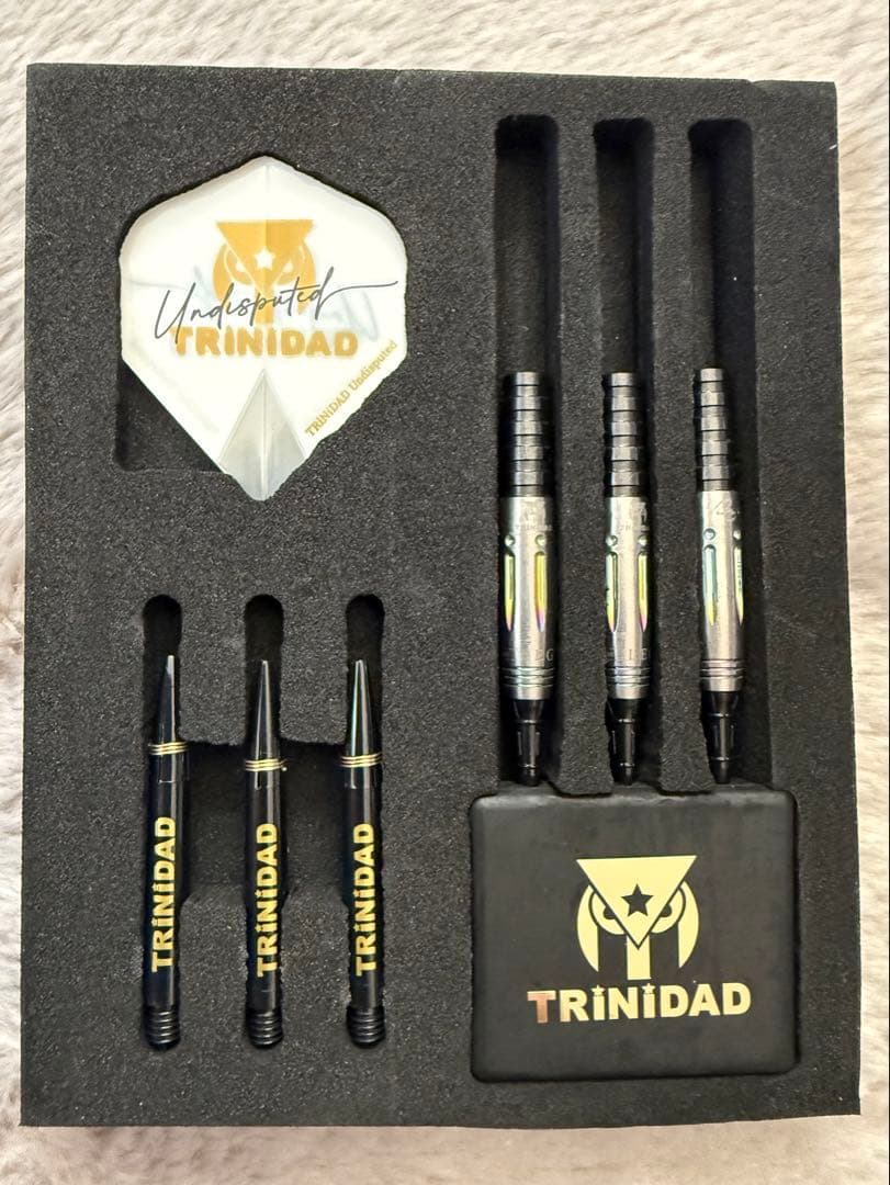 AKARI レガシー 大城明香利モデル