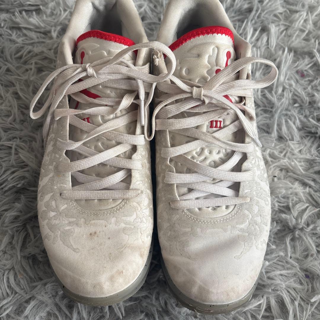 バッシュ　ザイオン3 27.0 ジョーダン ZION バスケットシューズ