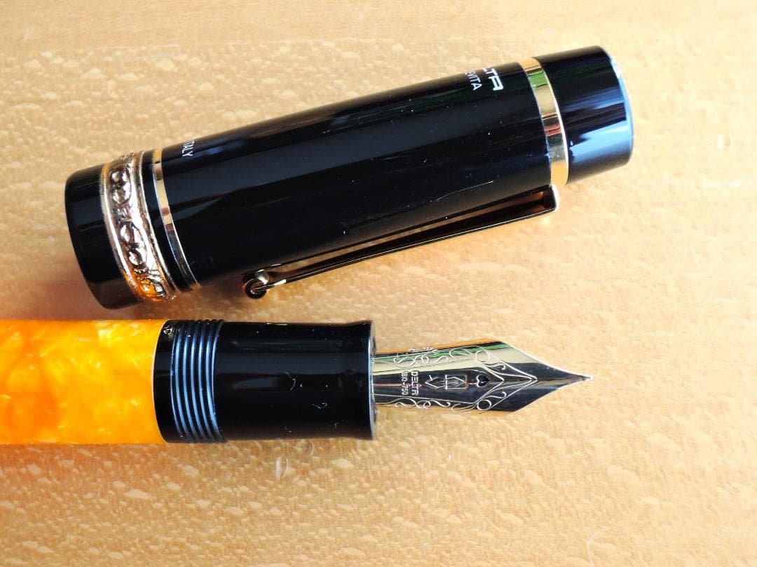 【バロン】デルタ ドルチェビータ ミディアム万年筆 バーメイル18K F