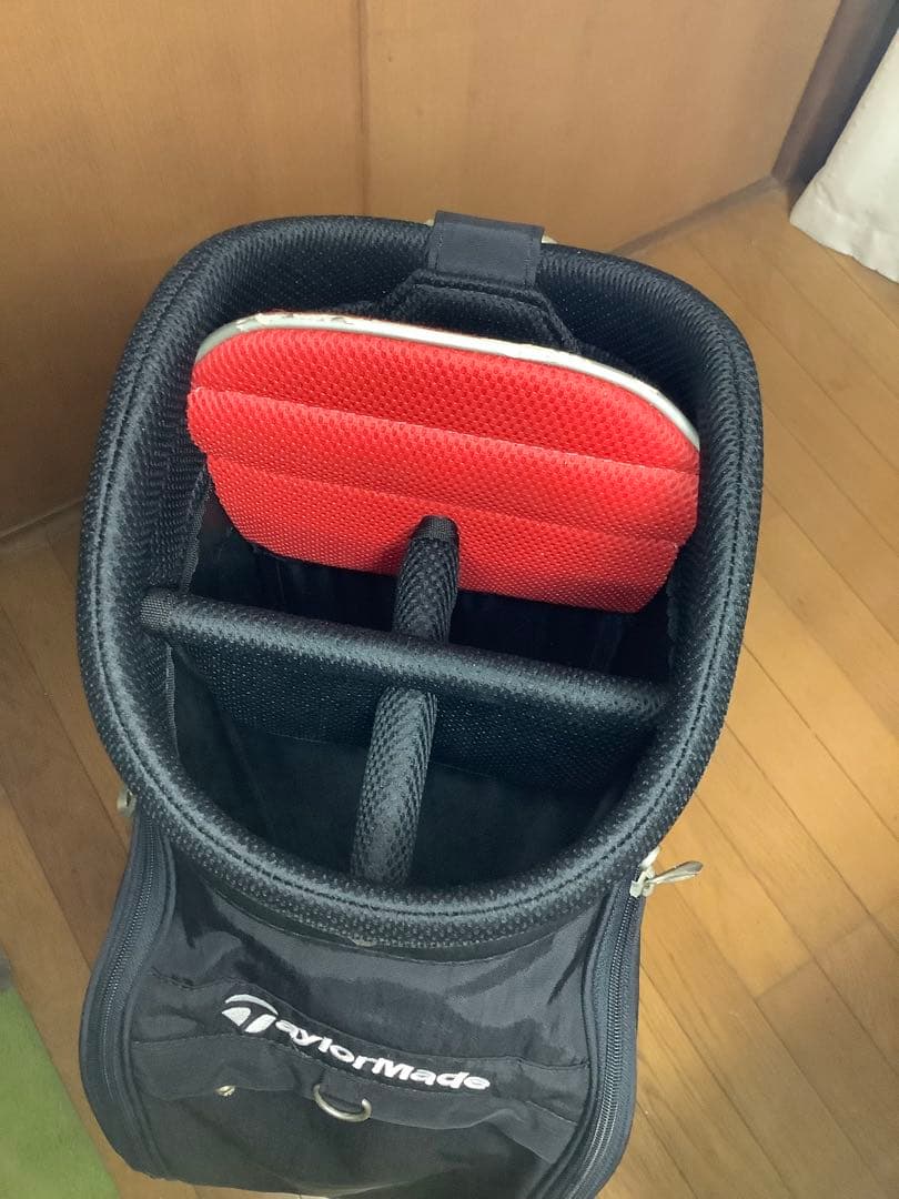 【R】キャディバッグ　テーラーメイド　ブラック　9型
