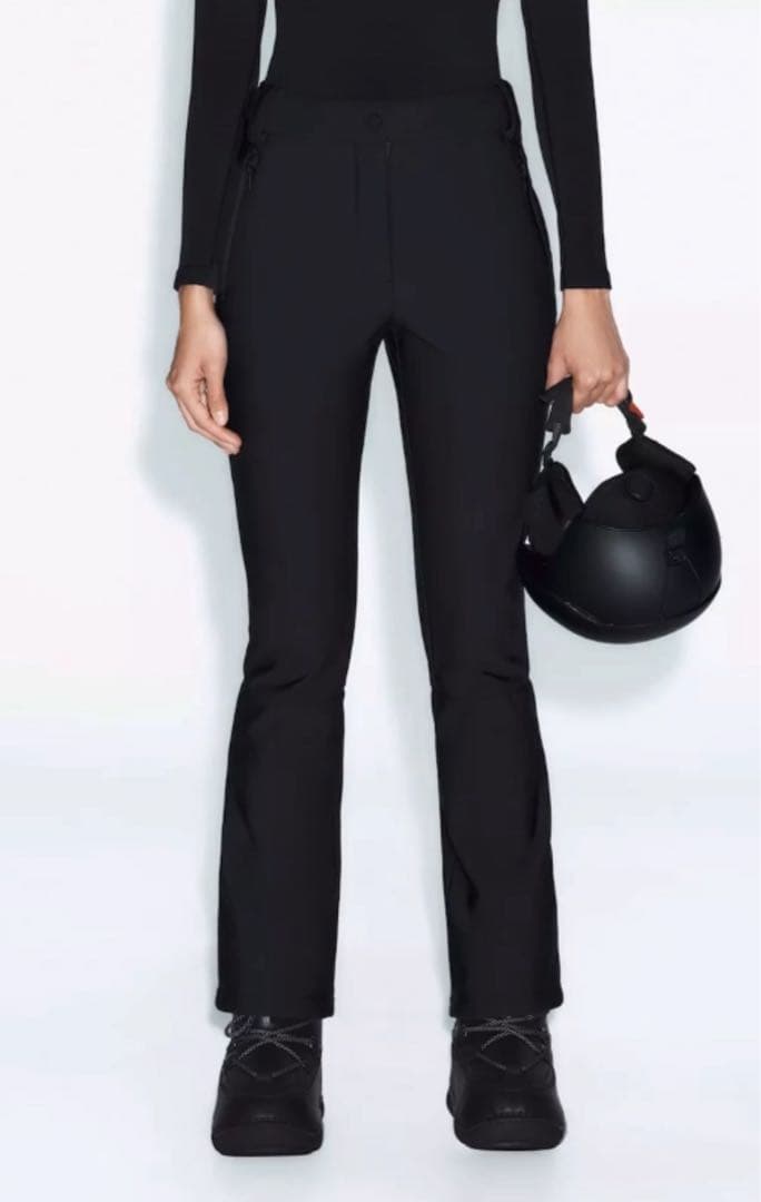 ZARAスキーウェア　フレアパンツ　防水　防風
