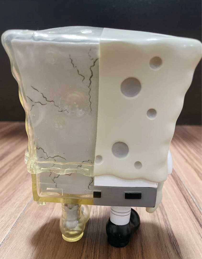 スポンジボブ　シークレットベース