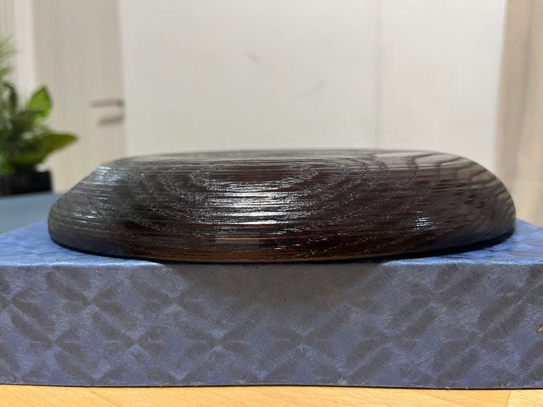 村瀬治兵衛作　千支文　沢栗漆皿　干菓子器