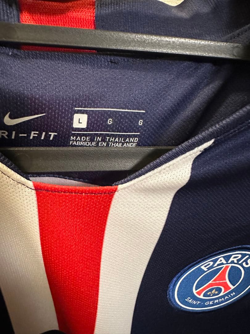 ネイマール　ユニフォーム　PSG