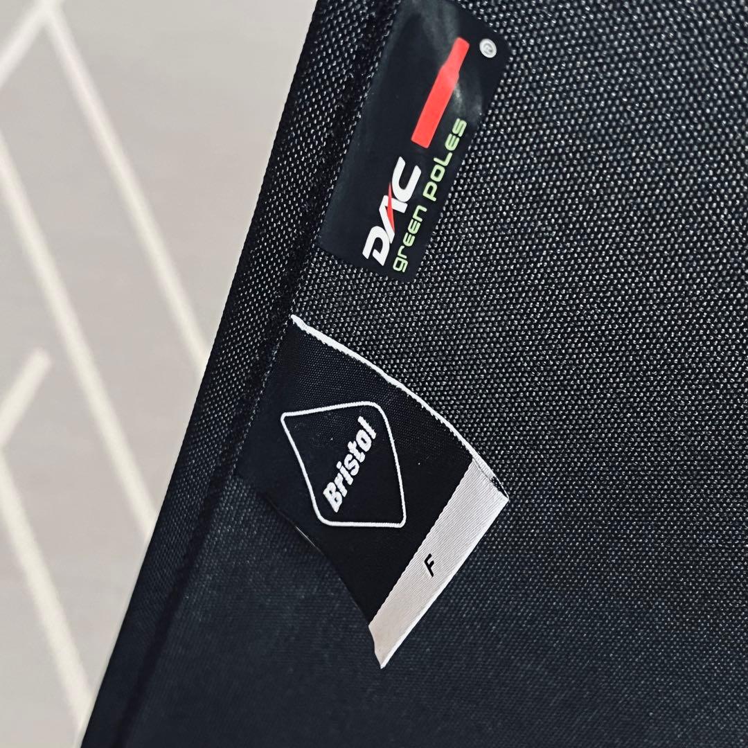 FCRB✖️HELINOX EMBLEM FOLDING BENCH／ブラック