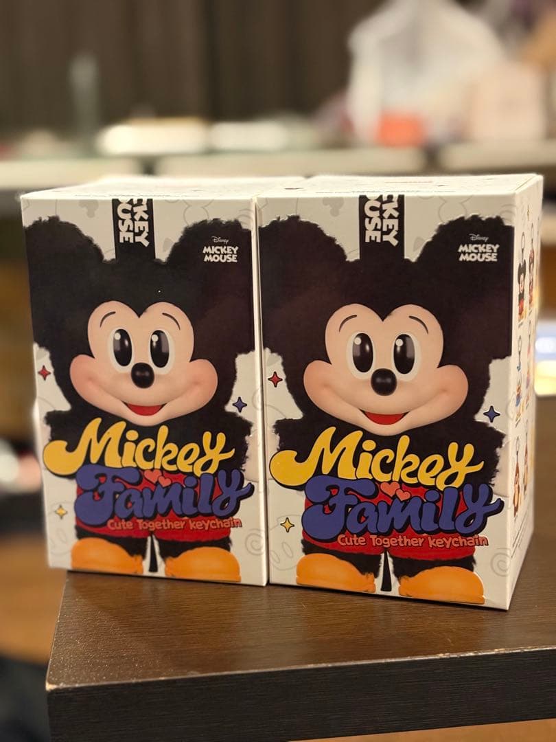 【新品、未開封】POP MART Mickey Family キーチェーン