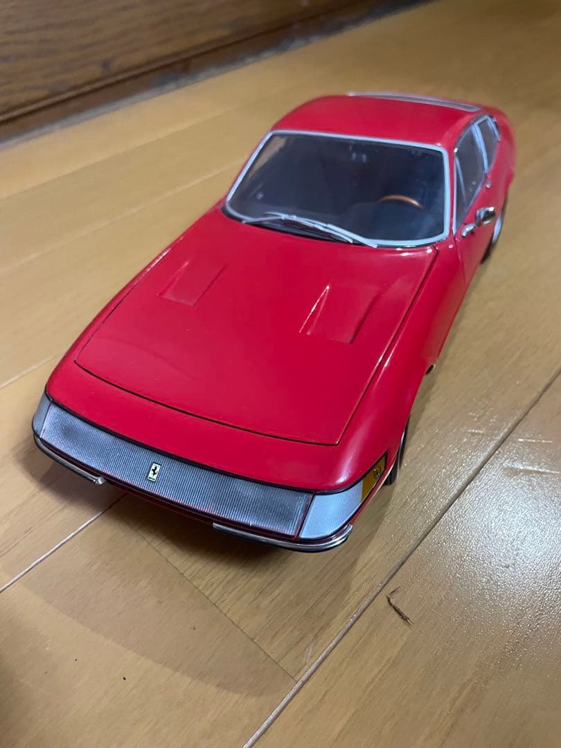 京商　1/18 Ferrari 365 GTB/4 レッド　デイトナ 前期型