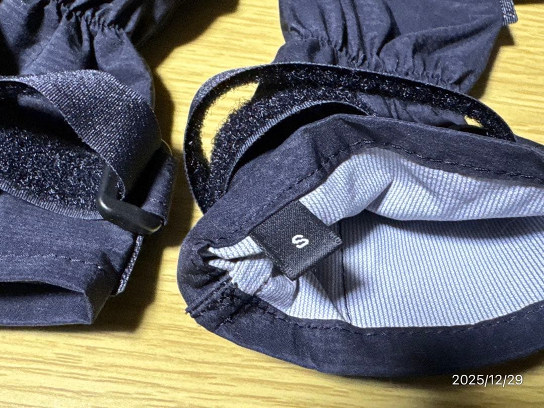 ②アルファアイコン レッグガード ブラック Sサイズ 1匹分4足