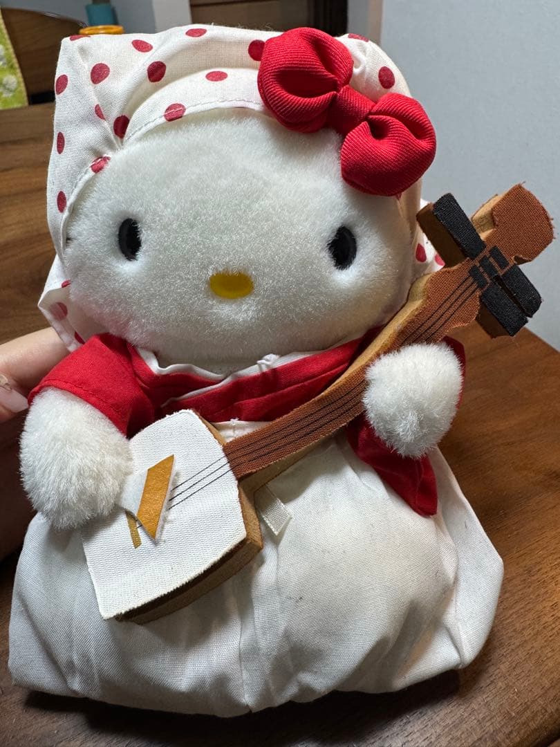 平成レトロ　ハローキティ　青森限定　津軽三味線　ご当地