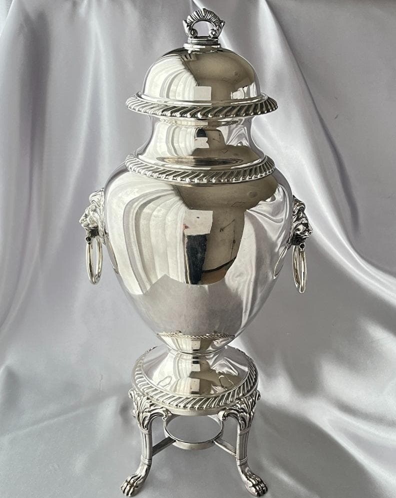 【International Silver 】ライオンのサモワール サーバー