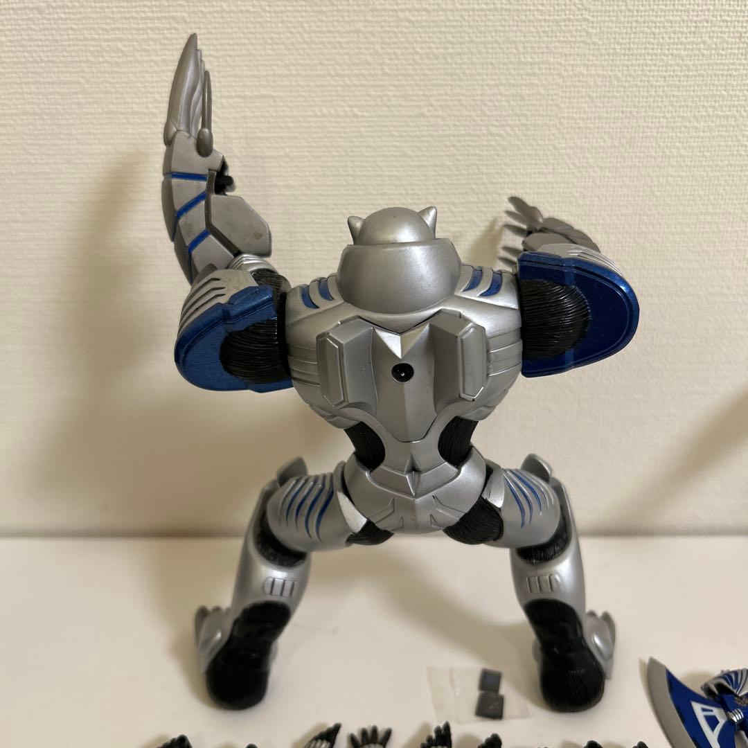 S.H.figuarts フィギュアーツ 仮面ライダータイガ ミラーモンスター付