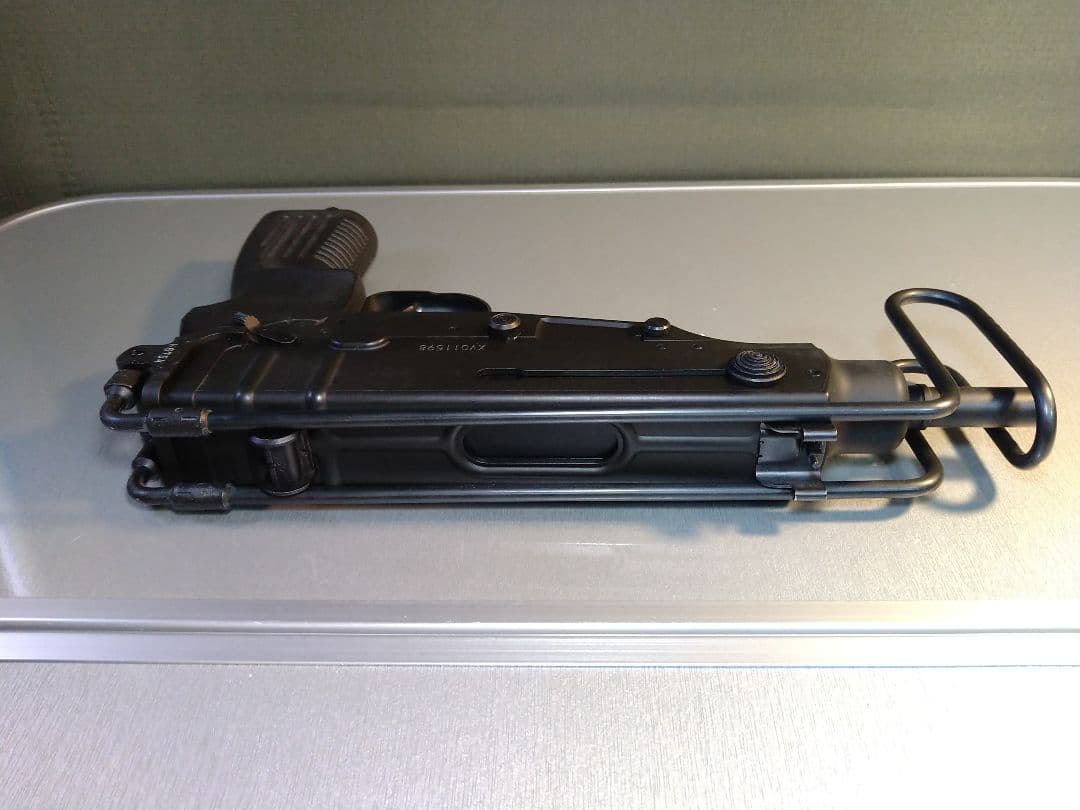 作動快調な美品！KSC スコーピオン　ガスブロ　HW樹脂　40連マガジン２本付！