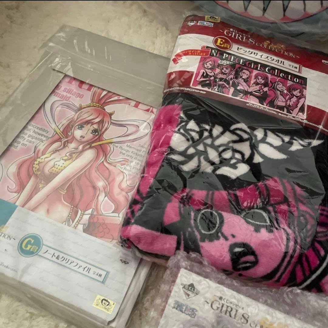 新品　コンプリート！ワンピース　ガールズフィギュア・キャラクターグッズ セット