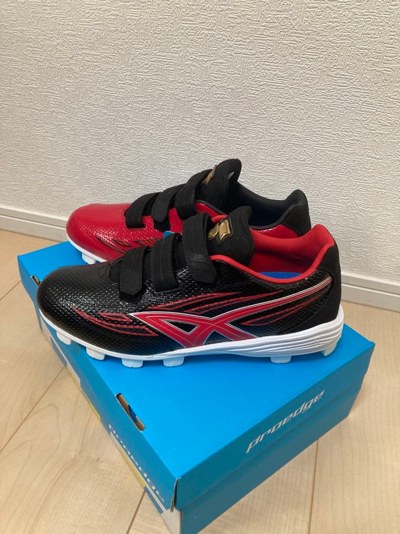 【新品・未使用】エスエスケーSSK/野球/スタッドスパイク★左右非対称デザイン★