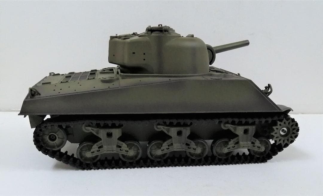 1/16サイズ戦車ラジコン　USシャーマン　ヘンロン3898-1基板7.0