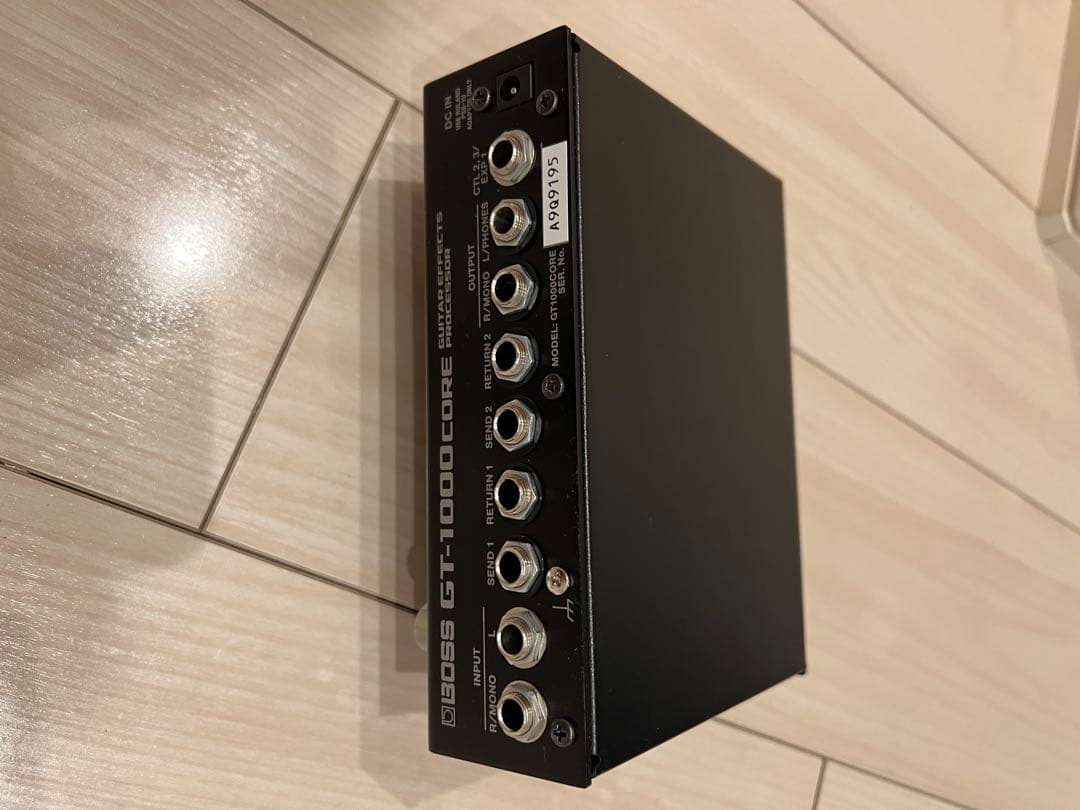【美品】BOSS GT-1000CORE 箱付属品完備
