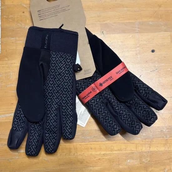 DAKINE【IMPREZA GORE-TEX SHORT GLOVES】黒 S