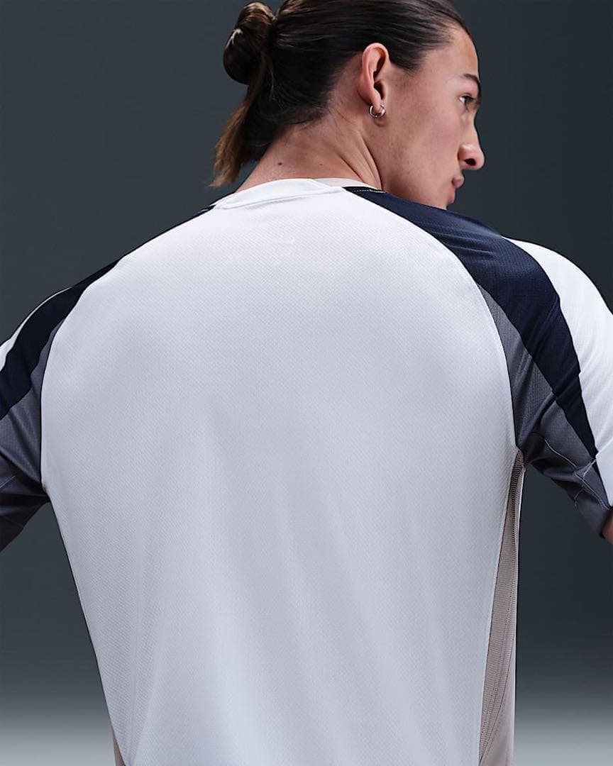 [新品] NIKE 新作 トッテナム 2025~26 ホーム ユニフォーム L