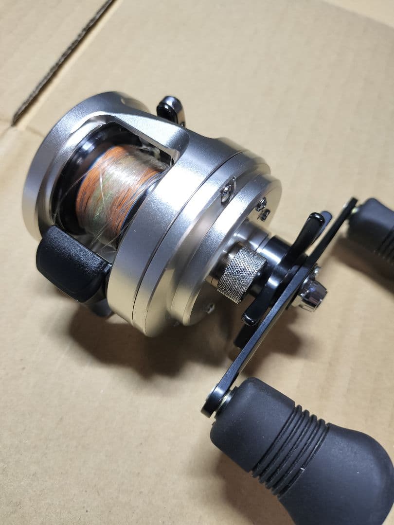 SHIMANO OCEA CALCUTTA 200PG ベイトリール　シマノ