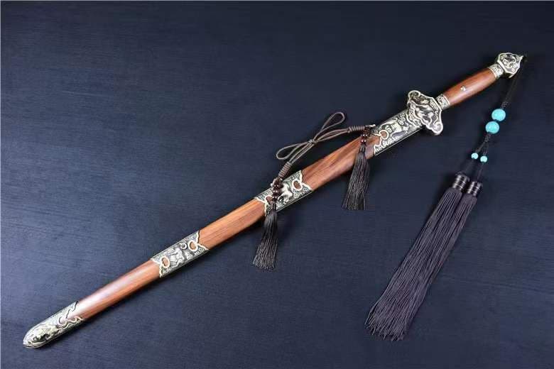 模様鋼発赤酸枝木鞘生肖鎮宅剣 古兵器 武具　刀装具　日本刀　模造刀 居合刀