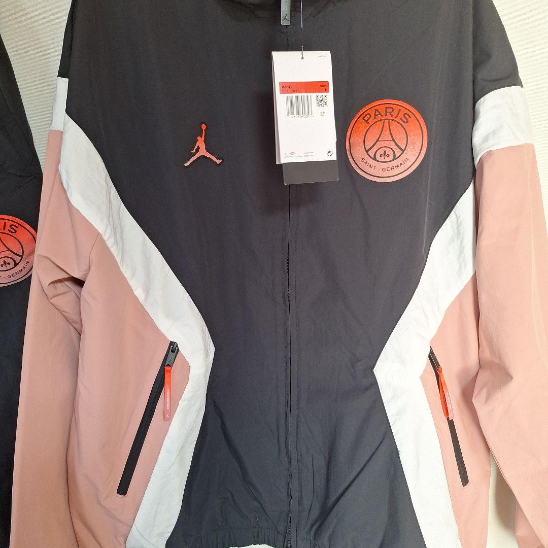 k*k様 新品タグ付き　パリサンジェルマン　NIKE JORDAN 上下セット