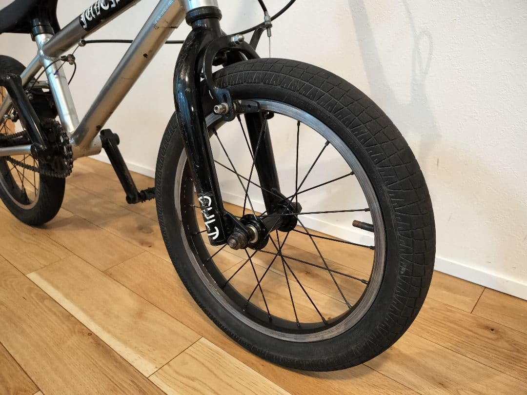BMX 16インチ cult