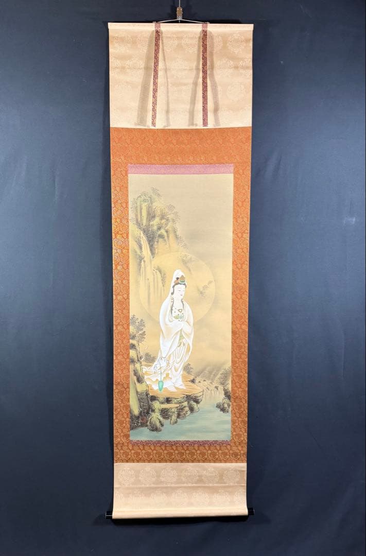 K46 川島玉峰 「岩上観音」 掛軸 日本画 絹本 共箱