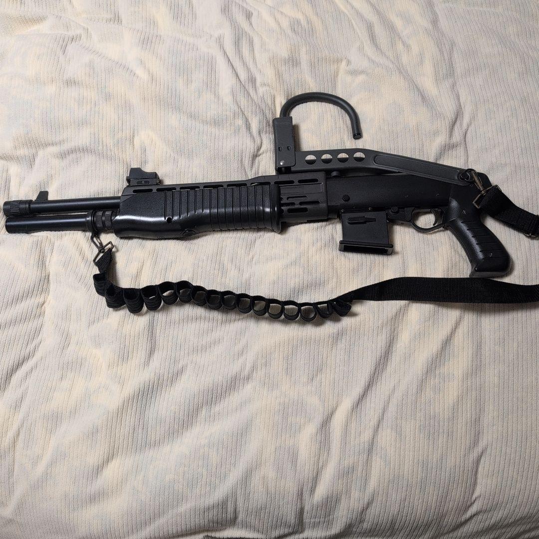 はじめさん　東京マルイ　SPAS12 エアーコッキング　ストック付き