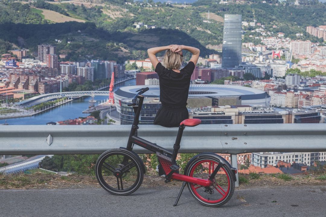 ホンバイクストンプラス黒赤