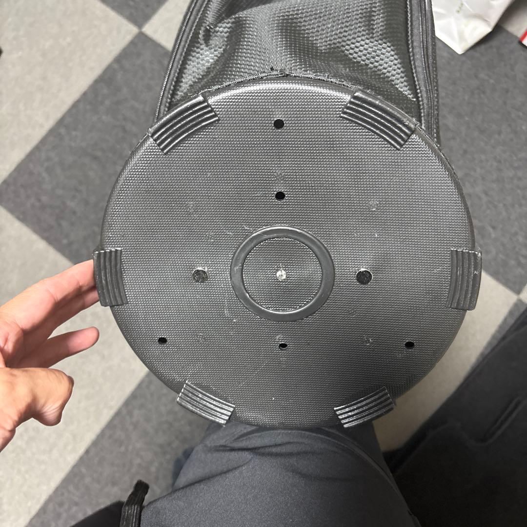 リョウ　スリクソン　バッグ