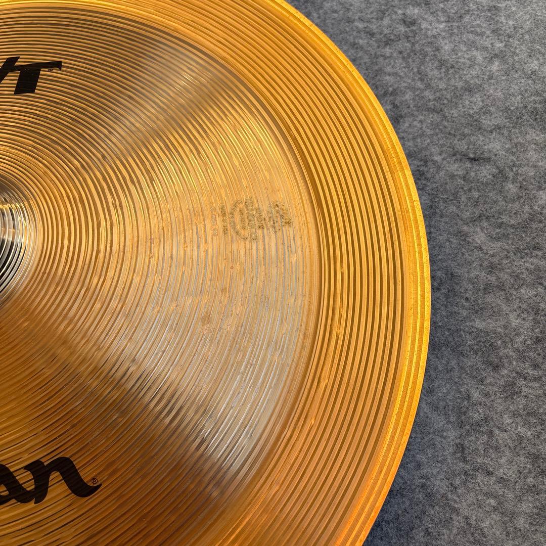 【送料込】Zildjian ZHT 18\" チャイナシンバル【美品】