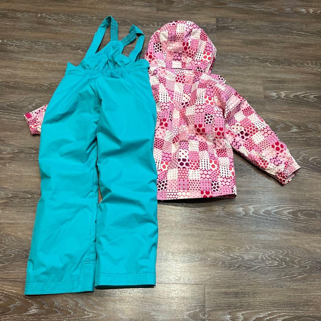 デサント　美品　　セットアップ　上下　スキーウェア　150 女の子