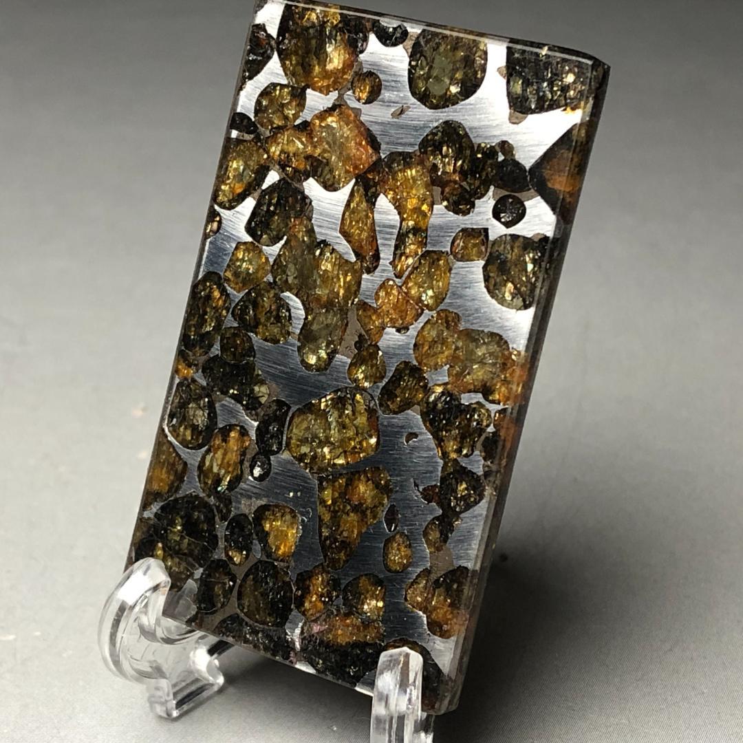 エ*７様 パラサイト隕石 隕石　石鉄隕石　セリコ隕石 美品　重さ約12ｇ　共箱