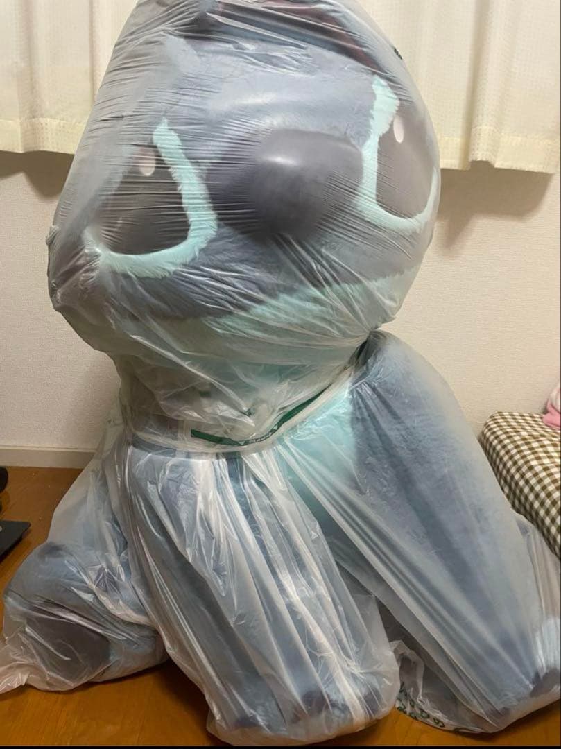 スティッチ コストコ 特大ぬいぐるみ（ブランケット入り）一つです