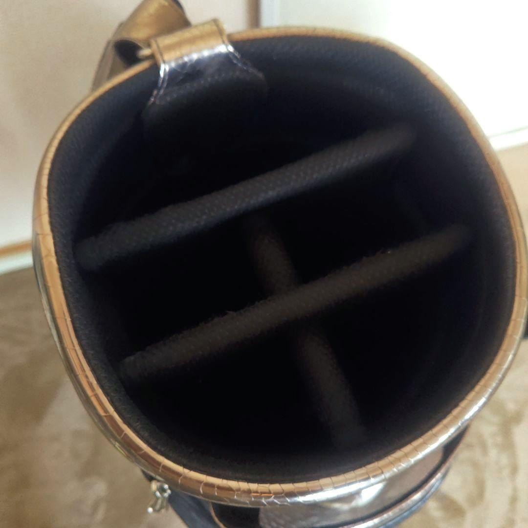 メタリックシルバー　 ドラゴン刺繍 キャディバッグ