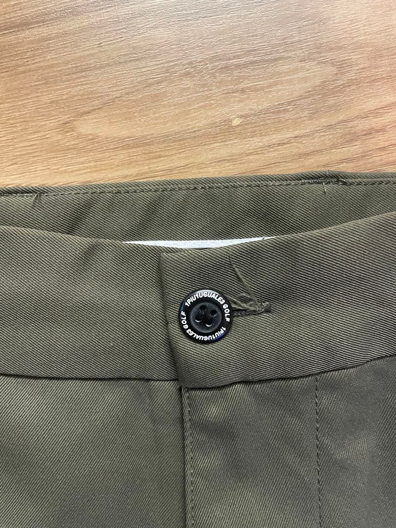 1piu1uguale3 golf パンツ　カーキ　サイズV relax