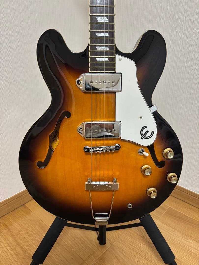 ピアレス製　06年casino ヴィンテージサンバースト　ハードケース付き