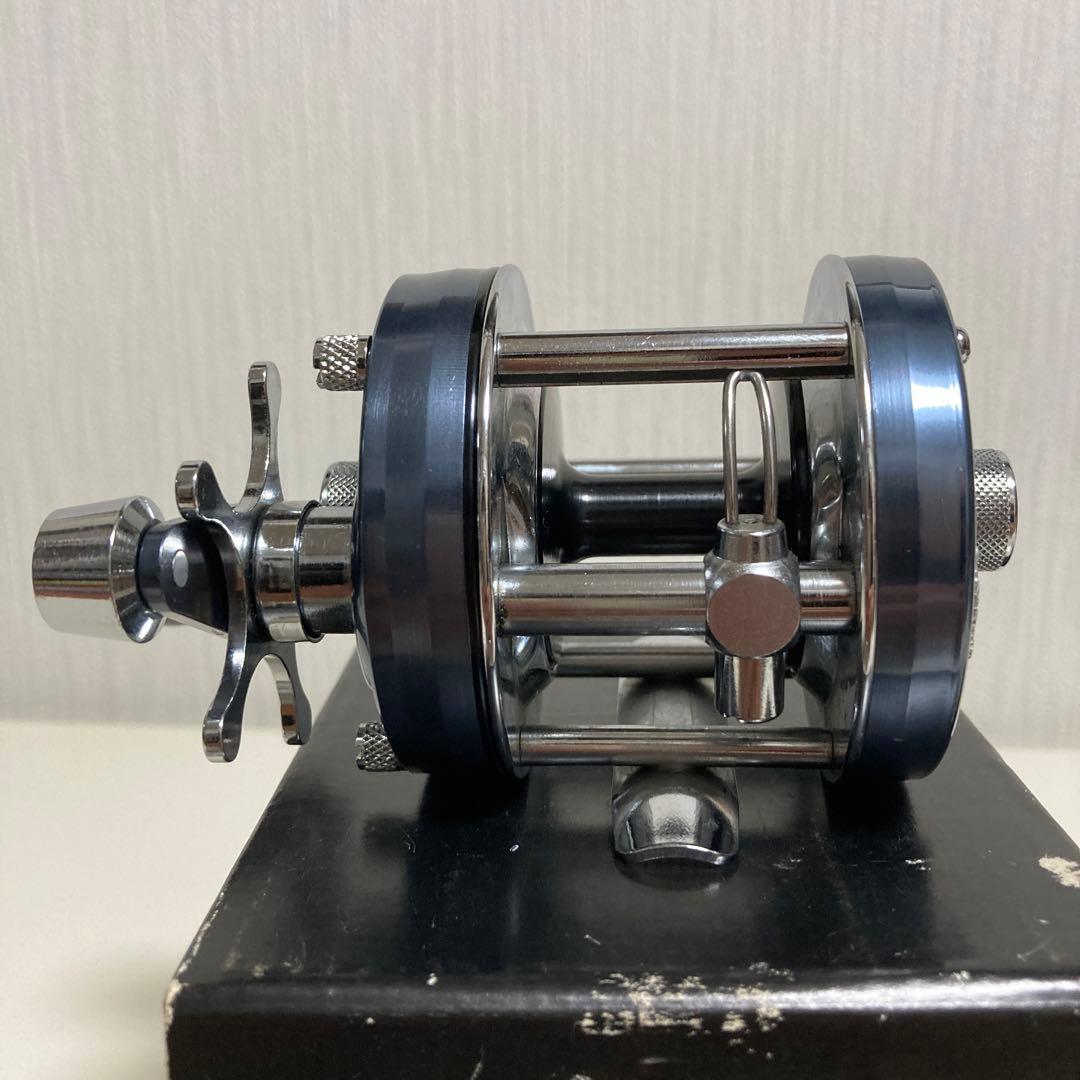 希少品　90年製　ABU アブ　アンバサダー5500C クラシック