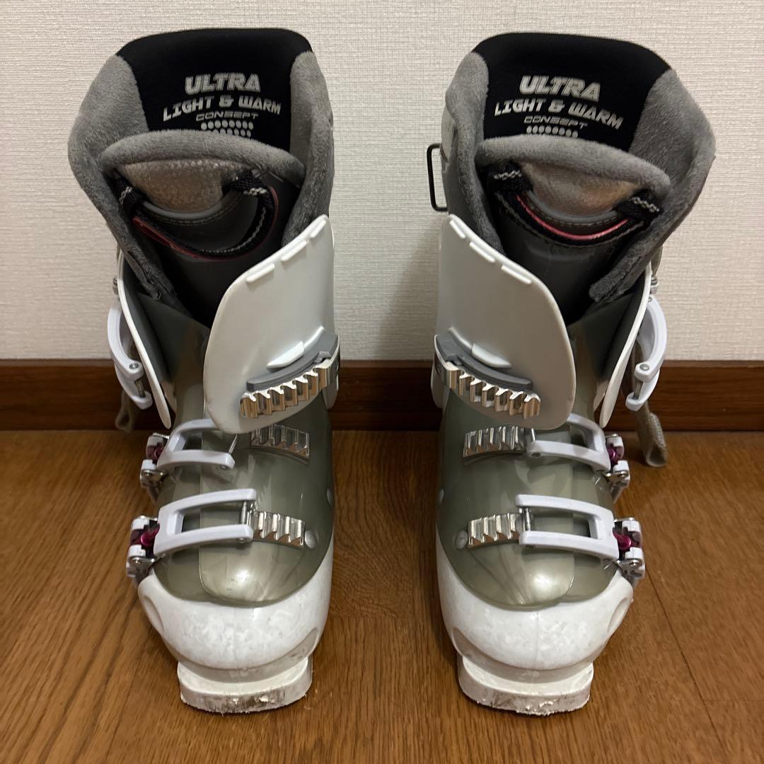 初心者向けスキー板、ブーツ、ストックセット