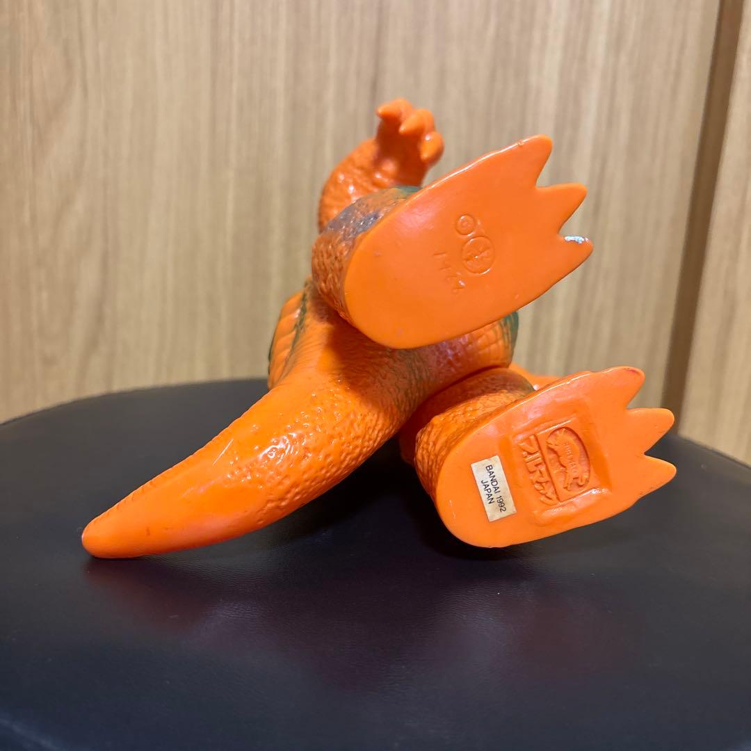 バンダイ 東宝怪獣シリーズ ブルマァク バラゴン オレンジ成型