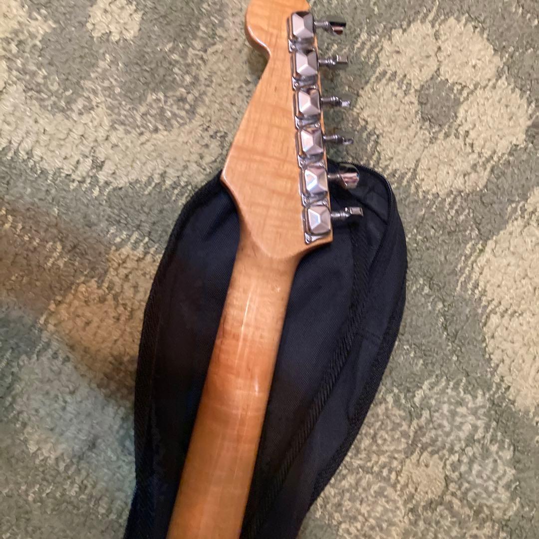 Barclay エレキギター 青 ストラトキャスタータイプ