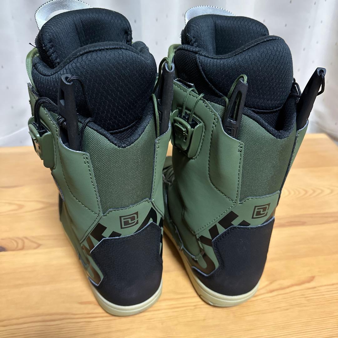 DEELUXE 23.5cm TEAM ID LARA(チーム アイディー )