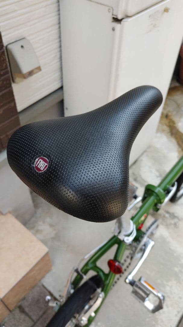 送料無料‼️車載可能❕FIAT 折りたたみ自転車 ミニベロ ダホン社製OEM