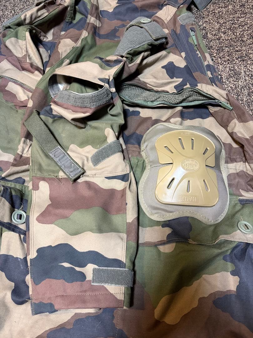 実物 デッドストック フランス軍FELIN T4 S1 コンバットジャケット